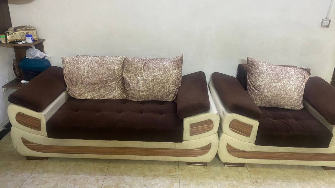 تخم للبيع


**إذا كنت صاحب هذا الإعلان وتريد حذفه لأي سبب، رجاءا أرسل رسالة إلى الدعم الفني**