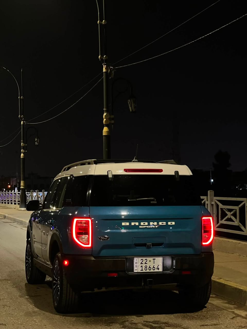 🐎 فورد برونكو 2023 sport
مواصفات  heritage 
فور ويل 4 AWD
‏ABS,TC,GPS,navigation,wifi,bluetooth,
سياره ماشية فقط 22 الاف
بجم سليم
ستيرن هيتر  بريك كهربا
بسمه شاشة و كامرة دوارة
كاميرا امامي  
حساس خلفي  
لايت زنون،بك لايت ليد 
فول رادارات جانبي وامامي 
محرك 4سلندر تيربو 2000 كلش قوي 
5 انضمة قيادة  
ضرر ❌// ضرره شوية من باب الخلفي و جاملغ خلفي 
بجم سليم
ارباكات فقط صفاح مرجعينة سستم 
❌ماشيه فقط 22 الاف مايل
عنوان كركوك
 للاستفسار ***********
