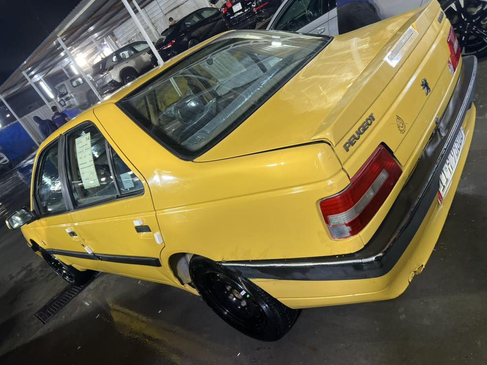 مكفوله لسياره
سياره حلوه وناعمه
كير مكينه حداديه كله جديد كفاله
تخم تاير جديد كفاله
دواخل مدوشمه
سنويه لحد27
رقم بغداد نكليزي
مصفره هية وغرمات
تبريد ثلج 
سياره حلوه وخير من الله
44وبيها مجال  
مكاني بغداد الجديدة شارع المسبح
الاستفسار تصال***********
