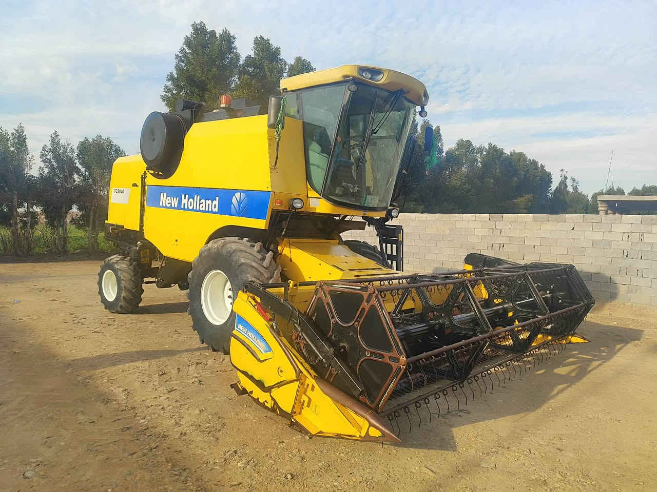 حاصوده البيع مديل 14 نضيفه جدا مكفوله كفاله عامه مكان واسط صويره شحيمية***********
