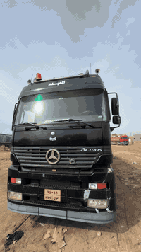 السلام عليكم اكتروس الفينينه للبيع مديل2002 سياره جاهزه خير من الله مكينه كير شاصي مكفول  سنويه بأسمي مكان سياره ميسان 

***********
