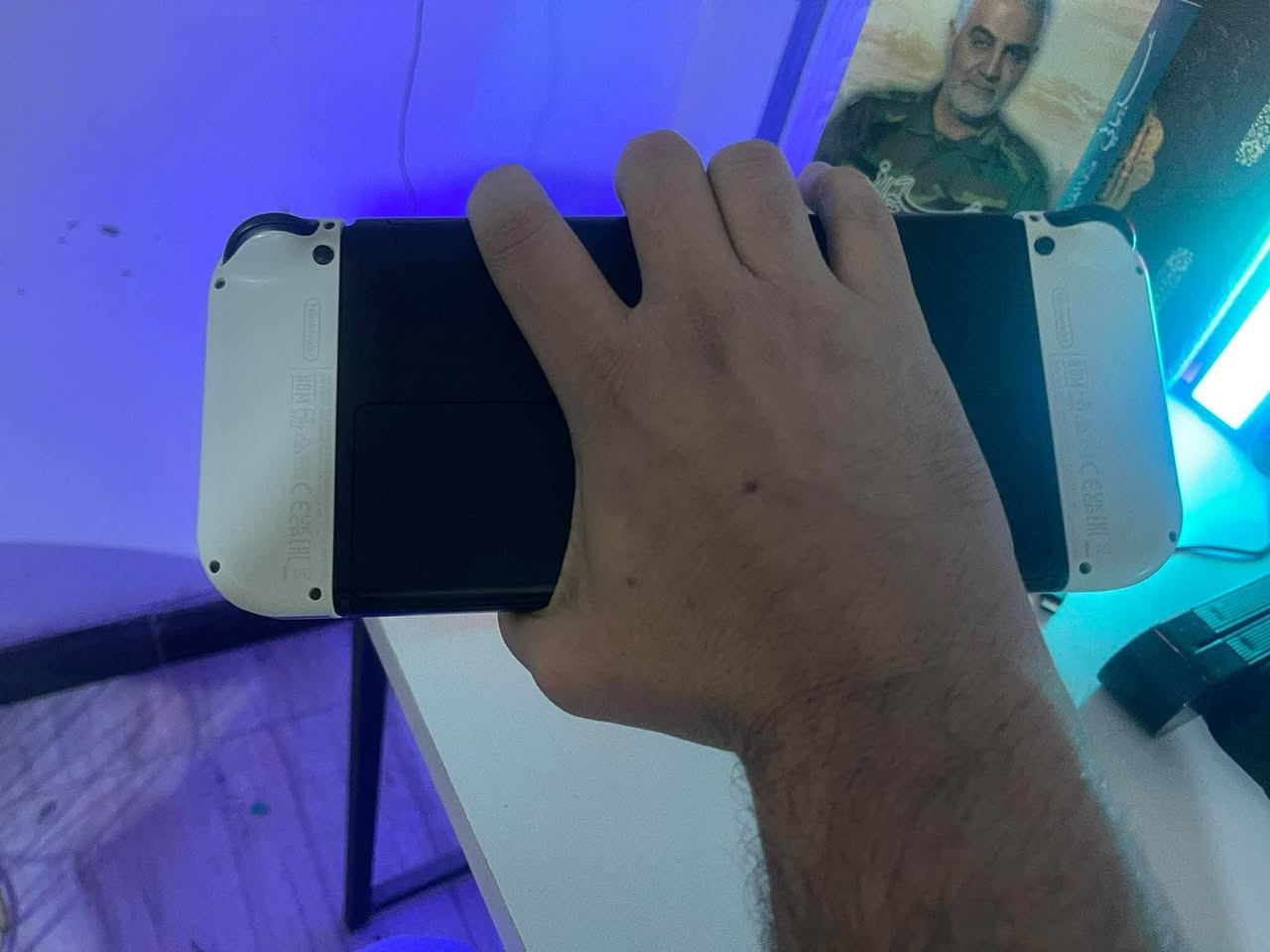 نتندو سوج اولد  مهكر ذاكره 256
نظافه 95‎%‎ مكاني بغداد 
يحتوي على 31 للعبه بغداد, العراق


**إذا كنت صاحب هذا الإعلان وتريد حذفه لأي سبب، رجاءا أرسل رسالة إلى الدعم الفني**