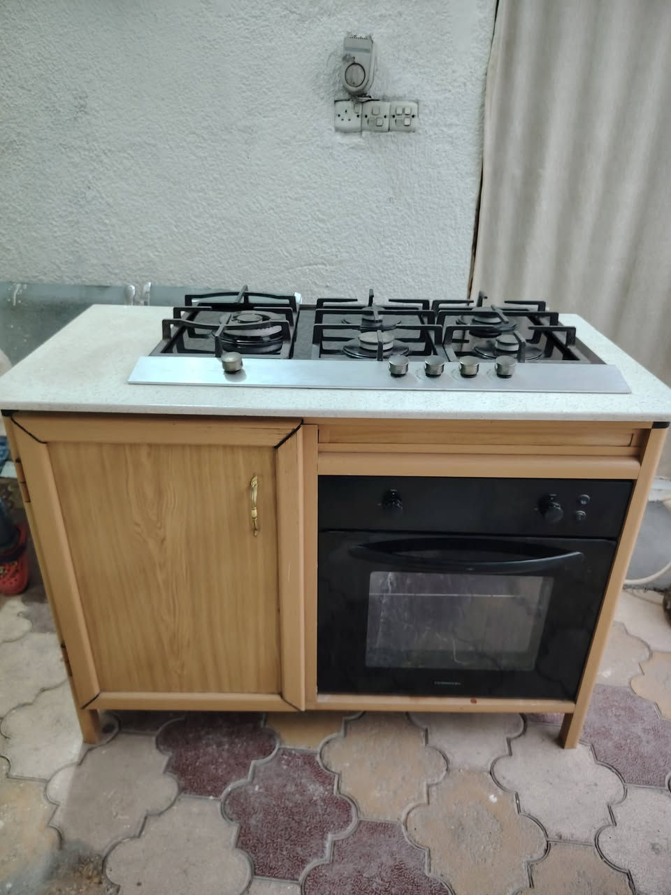 طباخ ايطالي ستعمال قليل كهرباء وغاز ومكان الاقنينه سعر ٢٥٠


**إذا كنت صاحب هذا الإعلان وتريد حذفه لأي سبب، رجاءا أرسل رسالة إلى الدعم الفني**