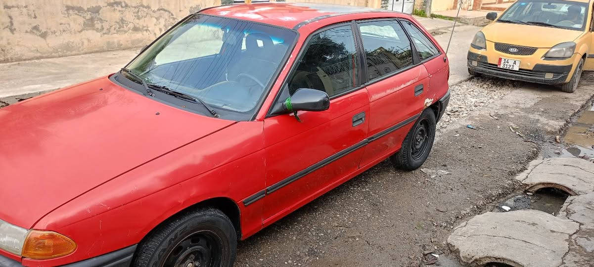 استره 1992 رقم نينوى لي 2029 سنويه ضايعه مكمل معامله مال فقدان باقي على تبديل الاوحات بيها ضرر مال تحريل السياره جاهزه طخم تايه جديد 
السعر 35 الشراي يتصل ***********.
