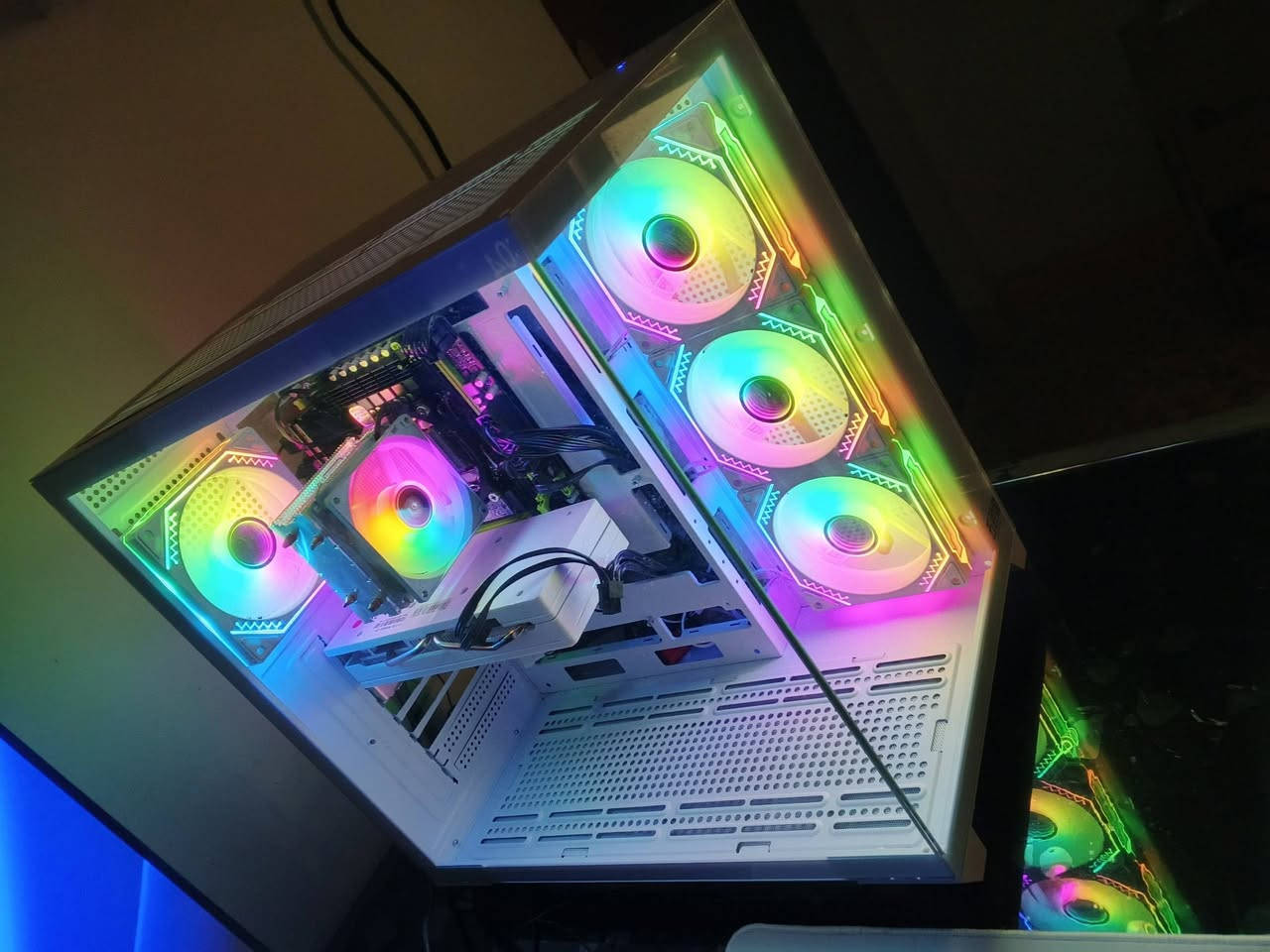 السلام عليكم
تجمعة جديدة طگ كارتون

GPU: Amd rx580 8gb ddr5 sp2048 white edition
CPU: Intel(R) Xeon(R) E5-2670 V3 2.3Ghz 12 core 24 thread 
Ram: 8gb ddr4 Kllisre 2×4
Secondary Memory: Ssd NVMe 512gb m.2 + 512 Hdd
Wifi Card: Intel(R) Dual Band Wireless-AC 7265
PSU: FSP 600w
Monitor: mi 23.8 desktop monitor 1c 75HZ
Keyboard: MACHENIKE K500 MECHANICAL RGB
Case: LOVINGCOOL LC-MJ360 WHITE supporting water cooling compatible Motherboards ATX M-ATX M-ATX with 4 fans RGB

وياها ماوس باد 90×45 سنتيم 
كل القطع نضيفة فول 
انطوني اعلى سعر ابيع توصيل موجود ومكاني البصرة


**إذا كنت صاحب هذا الإعلان وتريد حذفه لأي سبب، رجاءا أرسل رسالة إلى الدعم الفني**