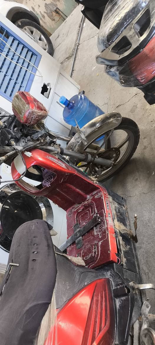 باسكال هارلي موديل 2020باسكل متعوب كشره
بطاريات 5اقل وحده تقره 10,5عل فحص
سعر 90الف 
شغال 100%يعني تروح بيه وتجي 
لتواصل والاستفسار ***********
