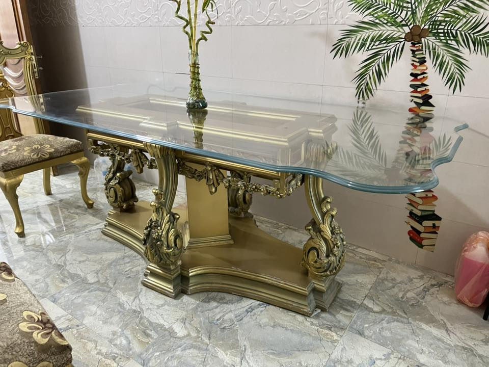 غرفه ملكي و تخم مصري دمياطي وميز طعام ملكي 8 كراسي باترينه وميز ومرايه مع كافه ملحقاته طقم مصري .
للاستفسار: ‭0789 390 3078‬
المكان : حله شارع 40 
السعر : لاتصال على الرقم
