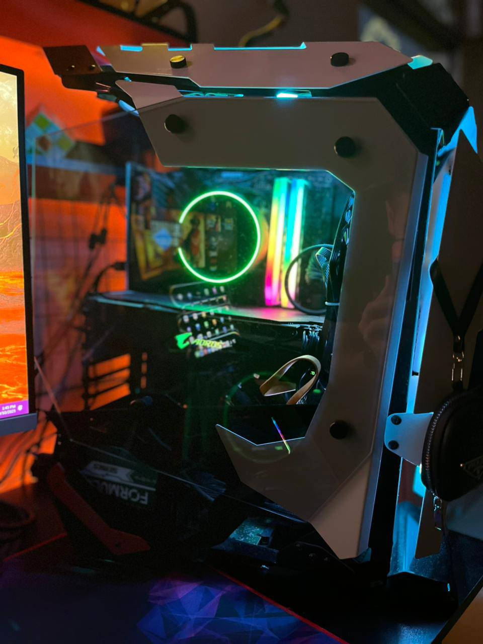 المواصفات 
كارت الشاشة rtx 2070 super شركة aorus اعلى فئة يعني 2k صافي 

المعالج رايزن 7 2700x 
الرامات 32 black wolf
المذر بورد b450 geming plus 
باور سبلاي formula 750 gold
التخزين هار hdd 2TB seagate 
هار hdd wastern blue 1 TB
هار ssd king ston 250Gb
هار ssd nvem m.2 Samsung 250gb

الشاشة lenovo 160 hz   
الماوس msi هدية
الكيبورد msi هدية 
سماعات سبيكر هدية وياهة
التجميعة ويا الشاشة بمليون 950

بدون شاشة بس كيس واكسسورات 800 
قليلة بحقهة اسئل بالسوك وتعرف اسعار القطع وعندي توصيل بغداد 

800 كيس واكسسورات
950 كلهن

وذا ما عجبك السعر تعال خاص وانطيني سعرك وتدلل


**إذا كنت صاحب هذا الإعلان وتريد حذفه لأي سبب، رجاءا أرسل رسالة إلى الدعم الفني**