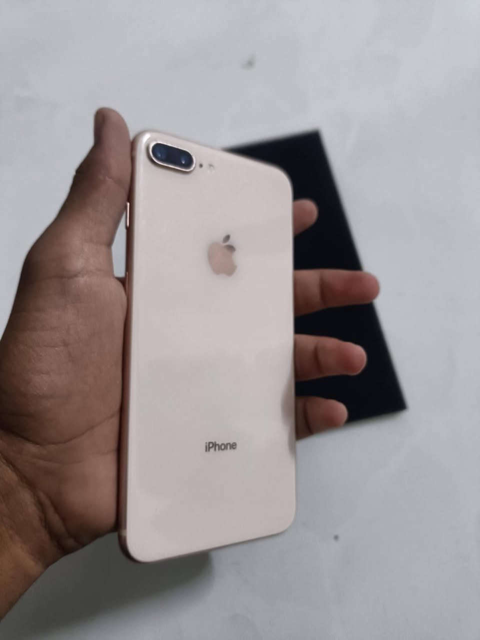 IPhone 8بلاص
64كيكه 
كامرات دمعه شرط
بطاريه100 مبدل اصليه 
ببجي60فريم فول سلاسه
شاشه مبدله اصليه
مكان سيم ما يشتغل وبصمه كذالك واكو سواد بصيط بل شاشه موضح بل صور مماثر
والباقي مكفول.
الجهاز فول نضافه 
السعر80
يرهم مراوس


**إذا كنت صاحب هذا الإعلان وتريد حذفه لأي سبب، رجاءا أرسل رسالة إلى الدعم الفني**
