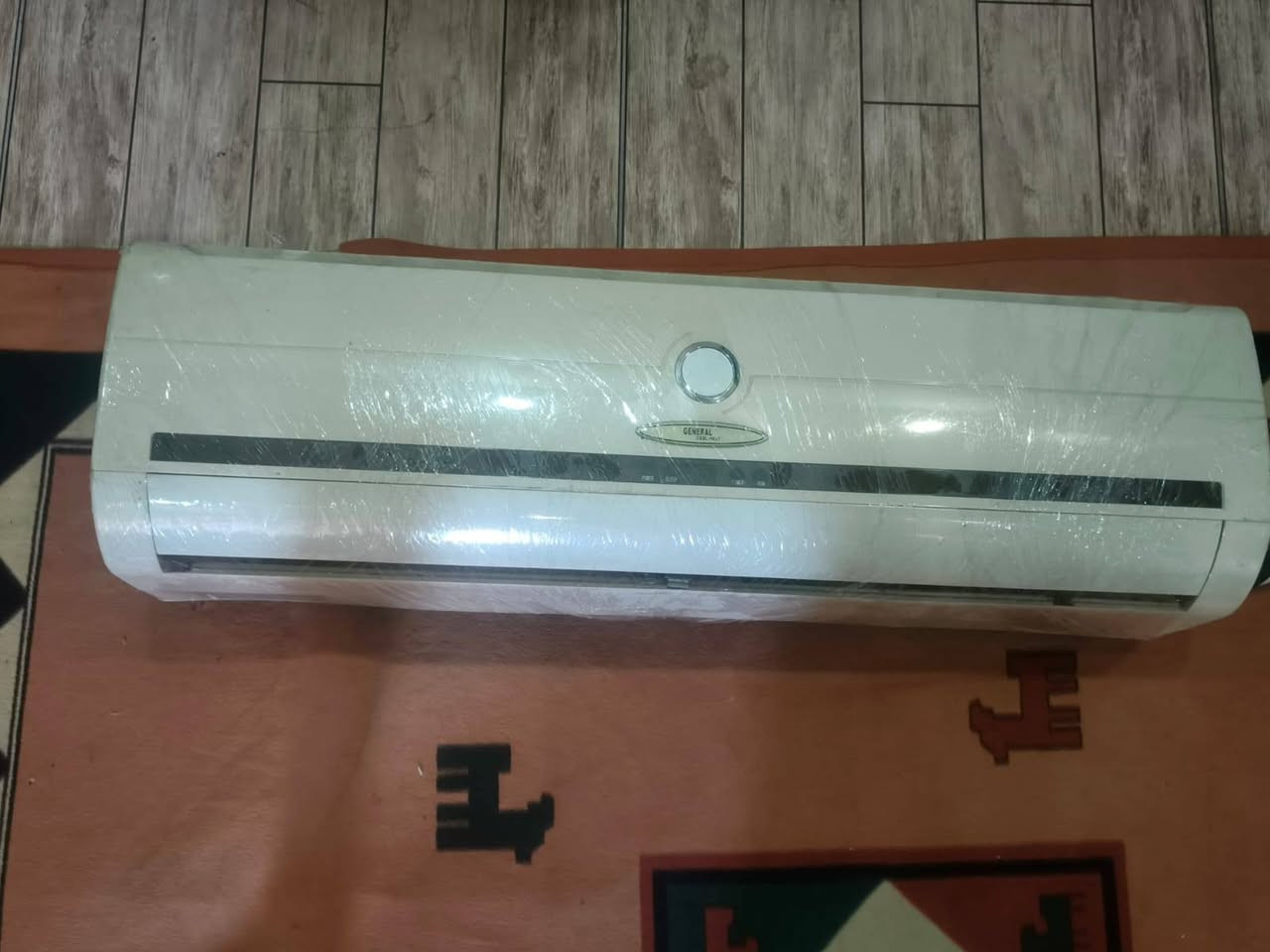 سبلت طن ونص جنرال تايلندي شرط الشغل بلادي كامل مع الملحقات حديده غاز بواري ريمونت شرط الشغل السعر ١٩٠الف
*********** واتس واتصال عادي
***********
