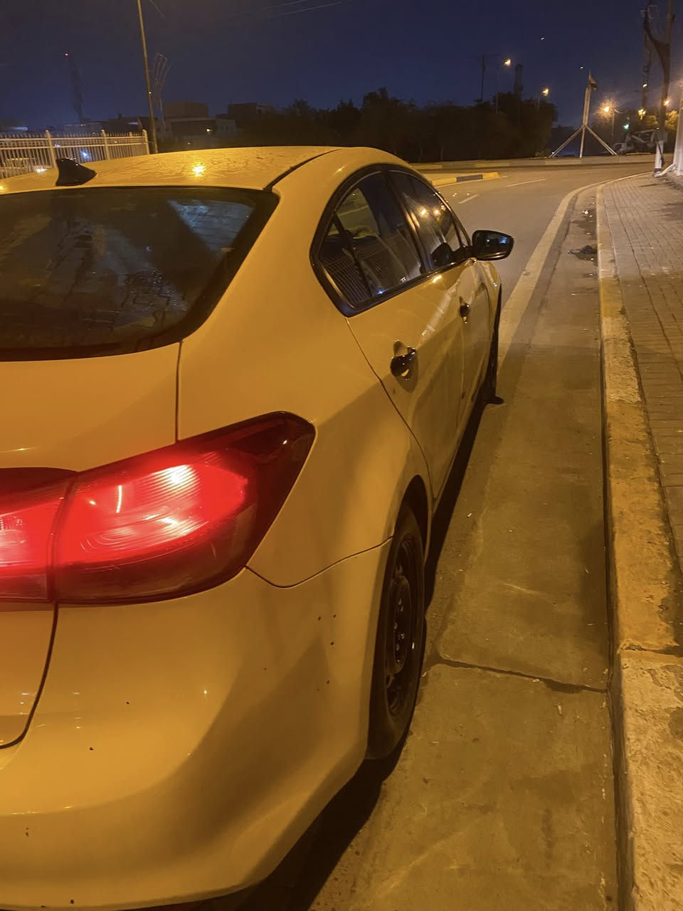 السلام عليكم
فورتي 17 رقم بغداد تحويل ثاني يوم السيارة بيه 3قطع تبديل بيه تعمير شويه بشاصي وبيه جاملغ قبق البانزين بي بارد وبيه رصعه بقبق الجنطه السياره عارضه ب110وبيه مجال مكاني بغداد 
***********
