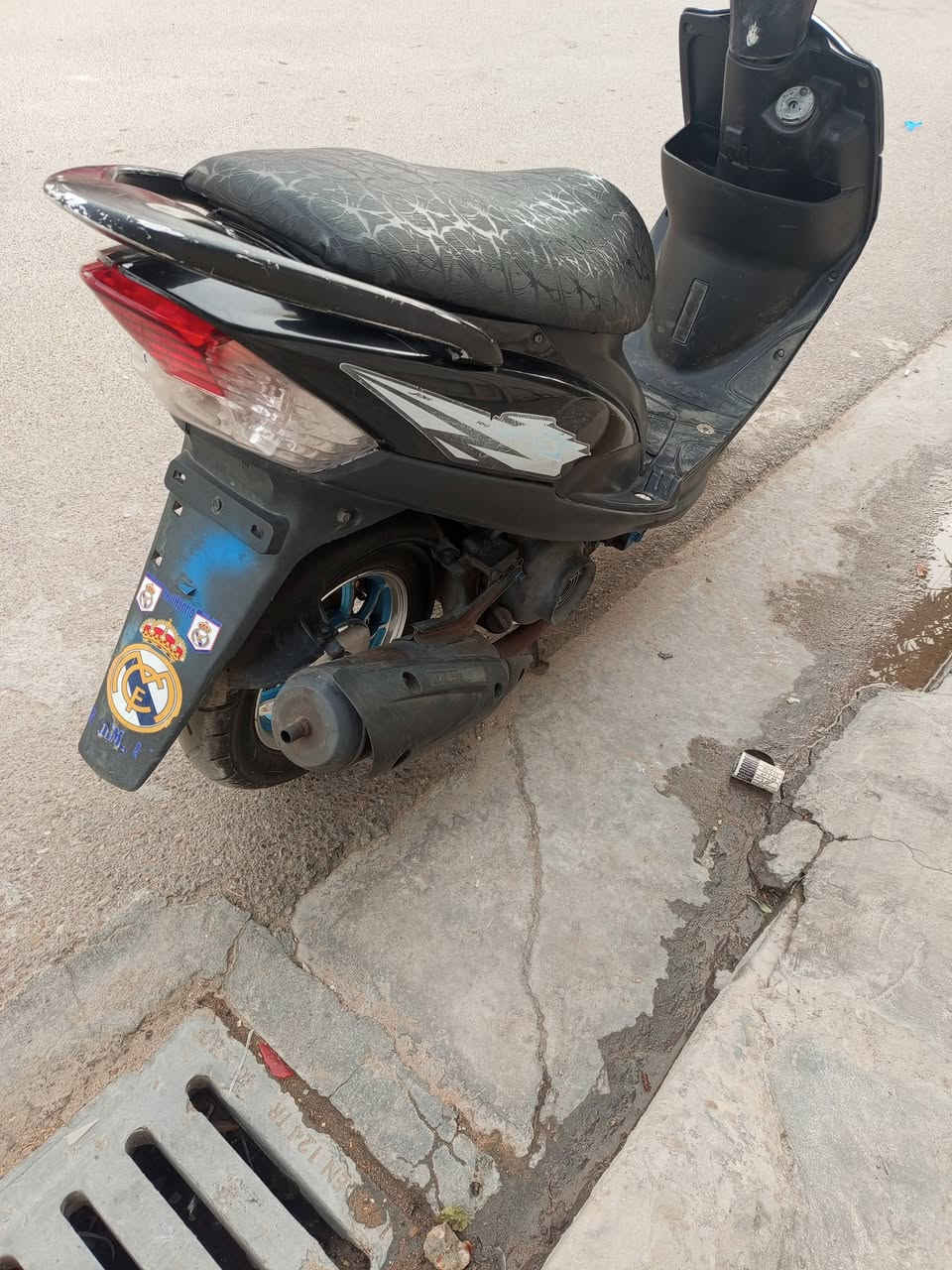 دراجة ماكس للبيع صار شهر من ماخذهة مكفولة كفرات ختم بلادية اوراقهة كاملة سعرهة 600


**إذا كنت صاحب هذا الإعلان وتريد حذفه لأي سبب، رجاءا أرسل رسالة إلى الدعم الفني**