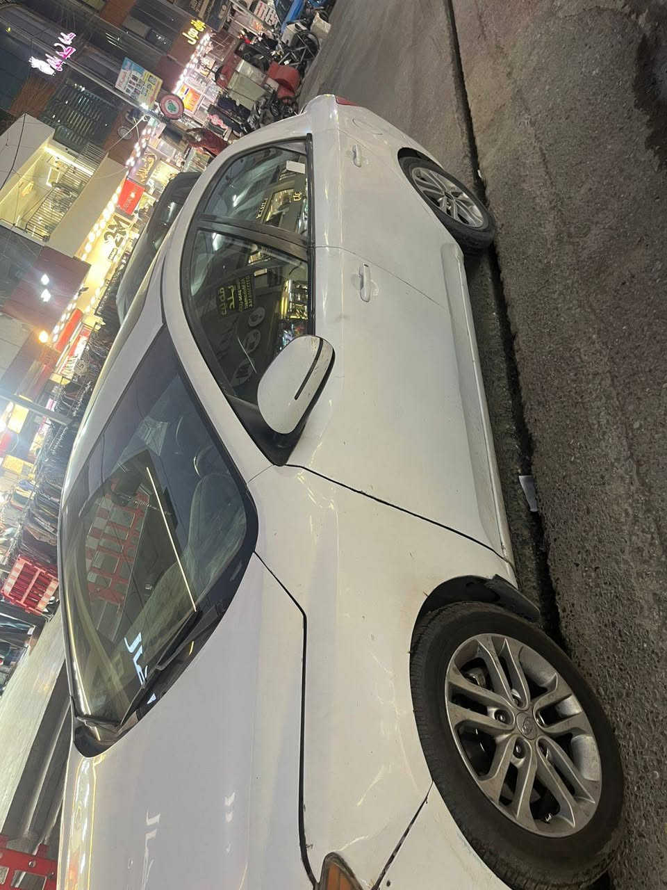 من رخصه الادمن
سلام عليكم ورحمة الله وبركاته ، رمضان مبارك ع الجميع 
للبيع كيا سيراتو خليجي بيها جاملغ اماني وكم قطعه صبغ بدون تكم رقم بغداد بسمي كير مكينه جدد حداديه تخم تاير جديد سعر 65 مكان سياره بغداد. ***********
بيها مجال بسيط كلش ، جماعة ال60 لا تخابرني
