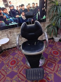 كرسي • نظافه • شغال