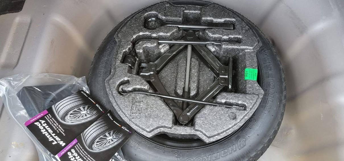 السعر 148مديل 2024
مكينه 2000 دوش
شاشه متصله
تشقيل عن بعد
حساسات خلفيه
حساسات ماميه
سياقه ذاتيه
مثبت سرعه
نقطه عمياه
صندوك فتح ذاتي
ابواب دخول ذكي
دواخل رصاصي
حادث. بصيط بس باب
دخول جديد ما ماشيه بلعراق
مرقمه ميسان شهداء
مكان السياره ميسان العماره 
تصل ***********
