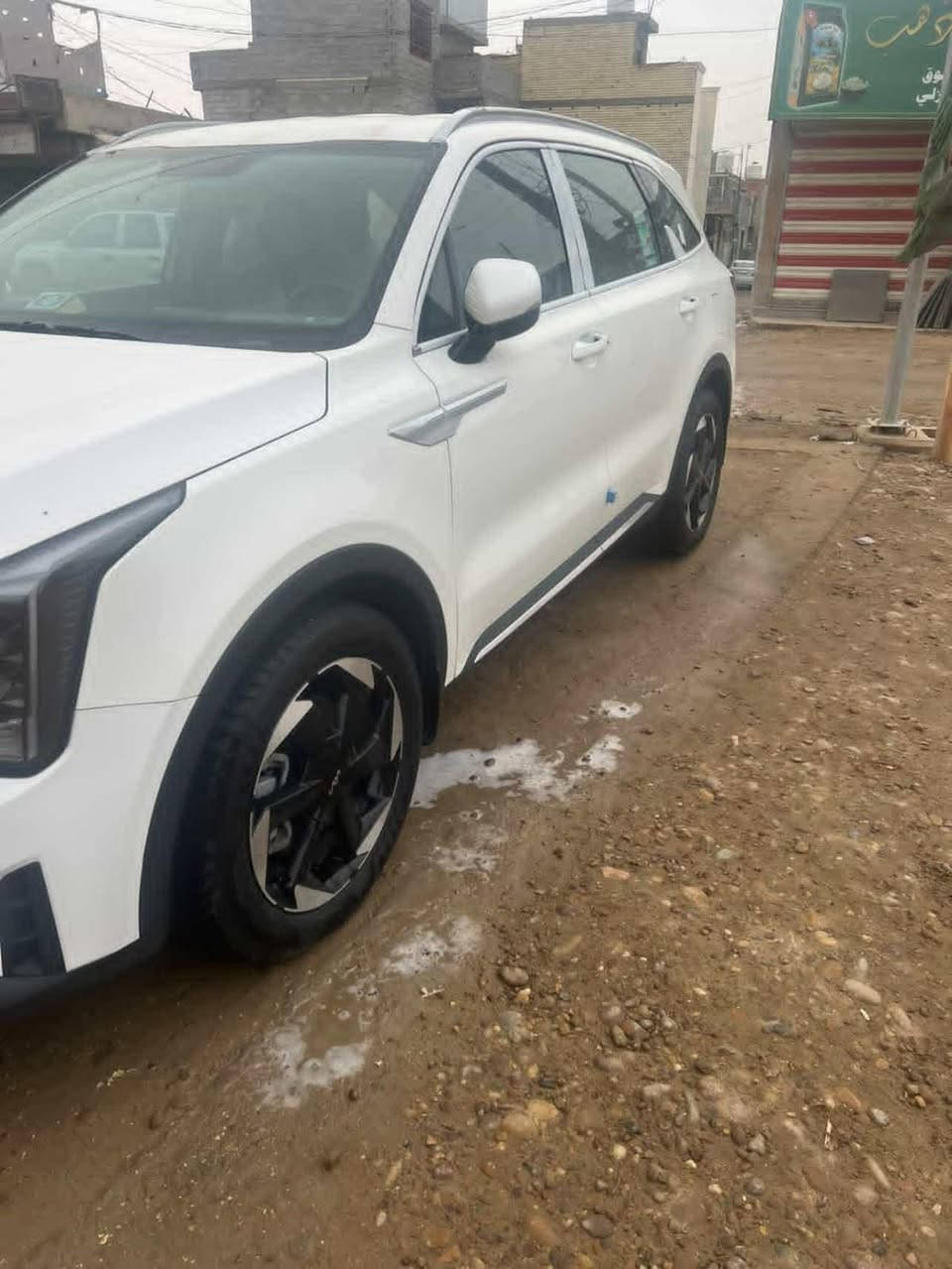 السلام عليكم سورنتو موديل 2024 السيارة فول مواصفات عدا الفتحة رقم واسط
المحرك 6 سلندر

7 راكب

تشغيل عن بعد 

بصمة +بصمة ابواب 

شاشة +عدتد ديجتال

مري شفط

كشتات جلد + كهرباء

تحكم ستيرن

جنطة كهرباء

هاند بريك بصمة

اوتو هولد

مود درايڤ

4ويل

ويل 20

ملاحظة:بيها طخة بسيطة بالباب الخلفي

السعر:310

للاستفسار:***********
