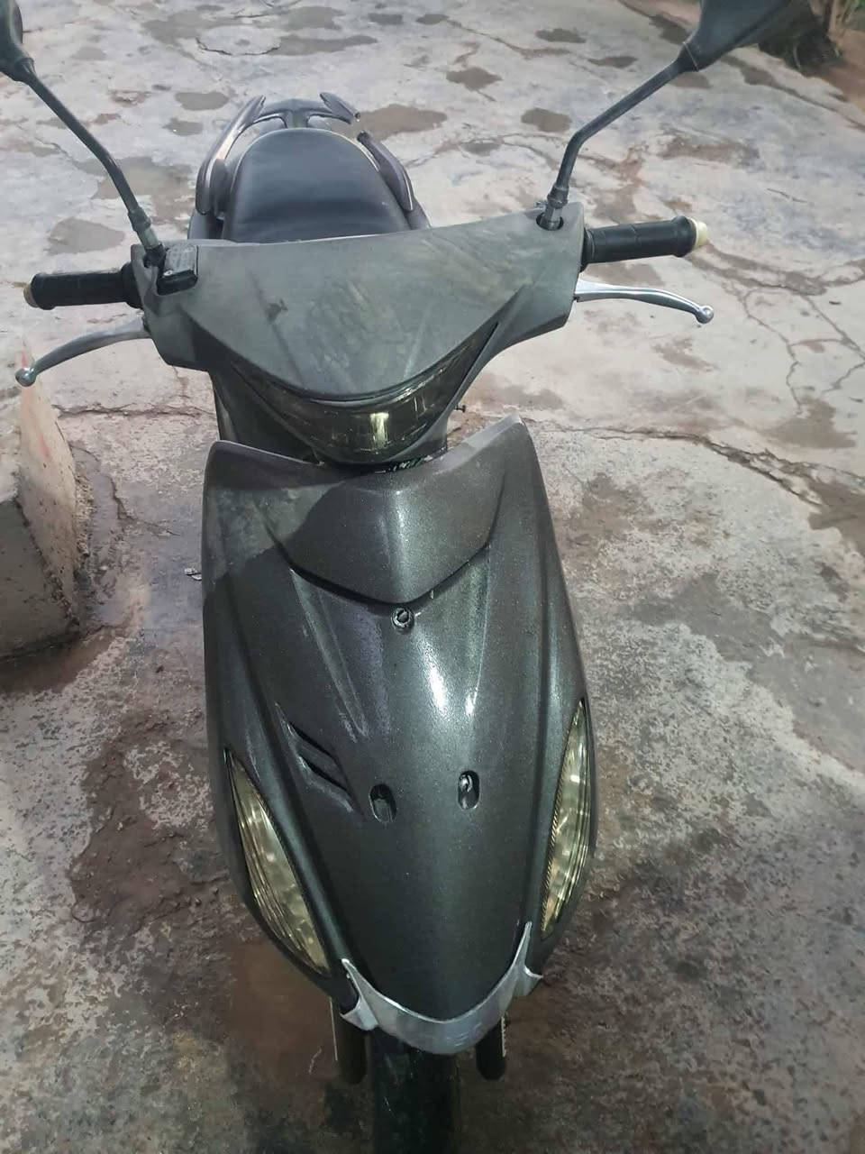 عمي سلام عليكم دراجه  لبيع    كوم حديد مادري شبيه ماتشتغل  ب 150


**إذا كنت صاحب هذا الإعلان وتريد حذفه لأي سبب، رجاءا أرسل رسالة إلى الدعم الفني**