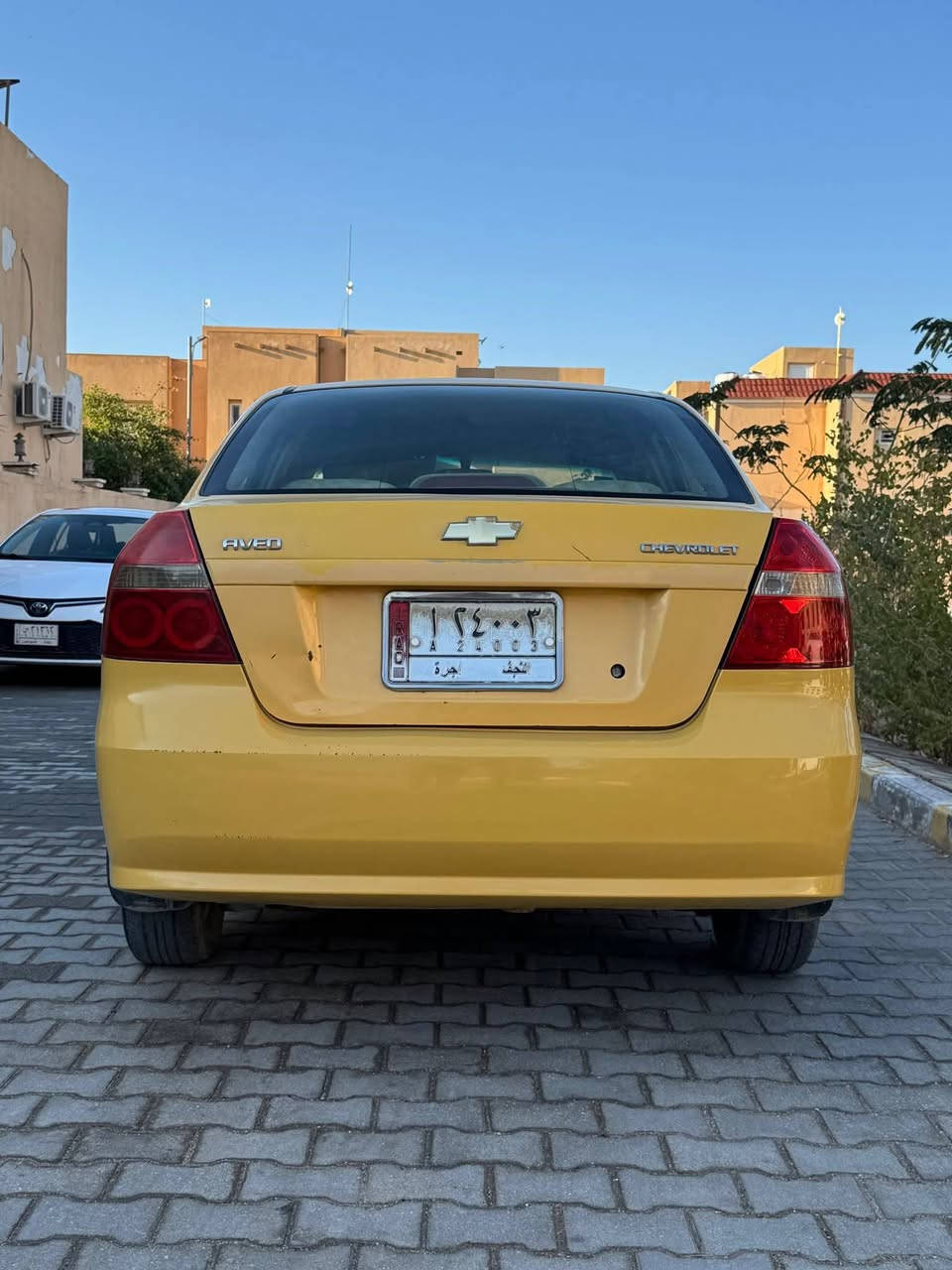 السلام عليكم سياره افيو موديل 9 مكينه مفتوح للبيع سياره جاهزه حداديه كير ومكينه خير من الله تايرات تمام تبرد عوزه بس غاز فقط السياره بيهه مكانين صبغ يعني من يم الدوسه فقط سنويه 2027  غرامات مصفر عليهه هيئه 865 اينزلن من السعر.       السعر 50    مكان السياره نجف حي الجامعه ***********
