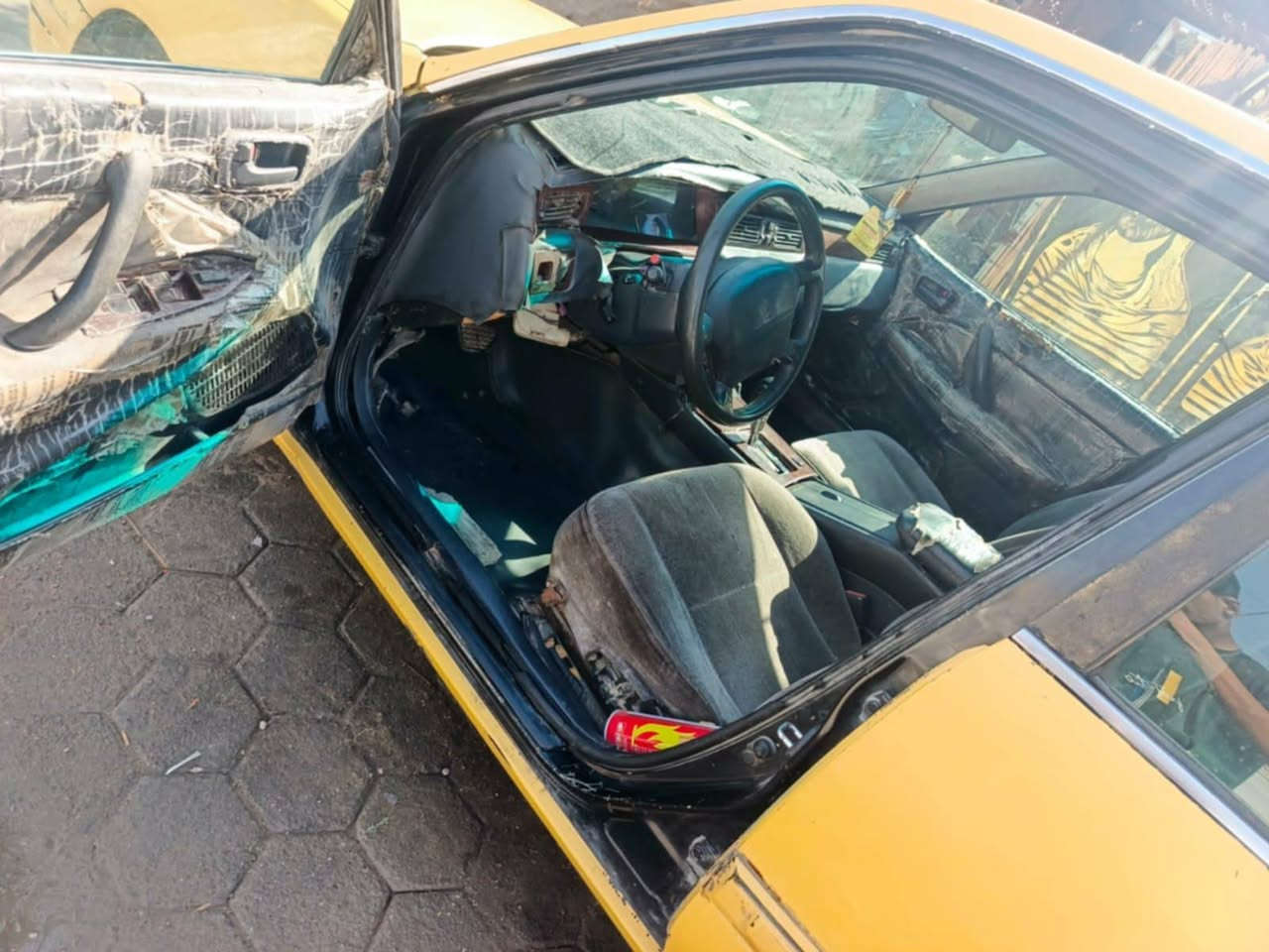 السلام عليكم ورحمة الله وبركاته رأس الثور توديك وتجيبك مال شغل راعيها ميت اكفله سرقه وعشاير وطلب سنويه كارتوني بيها نقل بدنه كامله وكص جنطه فقط السعر 25 وبيها مجال الشراي يتصل العنوان نجف مكينه وكير ونجي بل كارتون ***********
