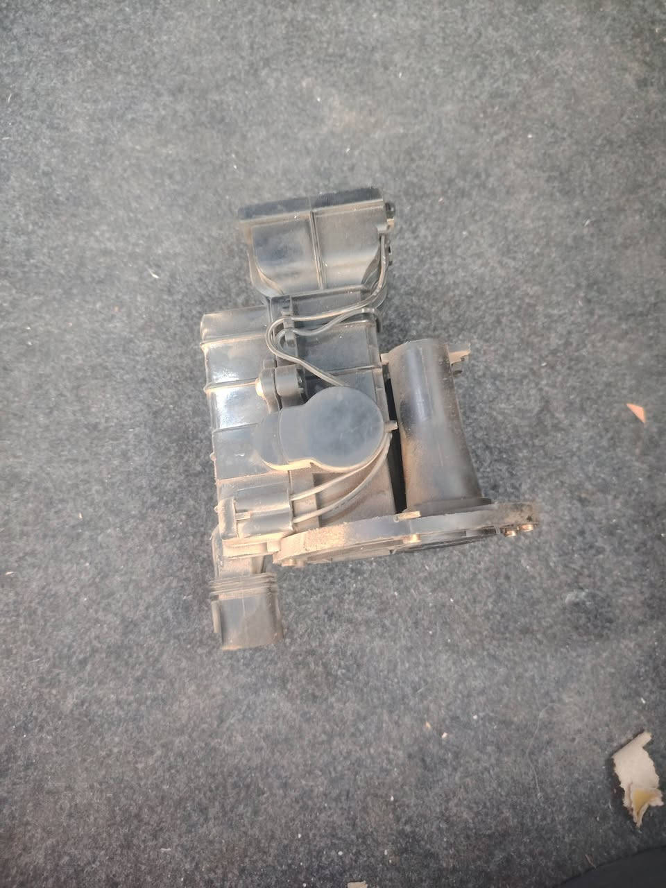 ألسلام عليكم ارفلو سونتا 2 للبيع
مكان ديالئ  خان بني سعد
شرط الفحص مال حاويه
***********
***********
