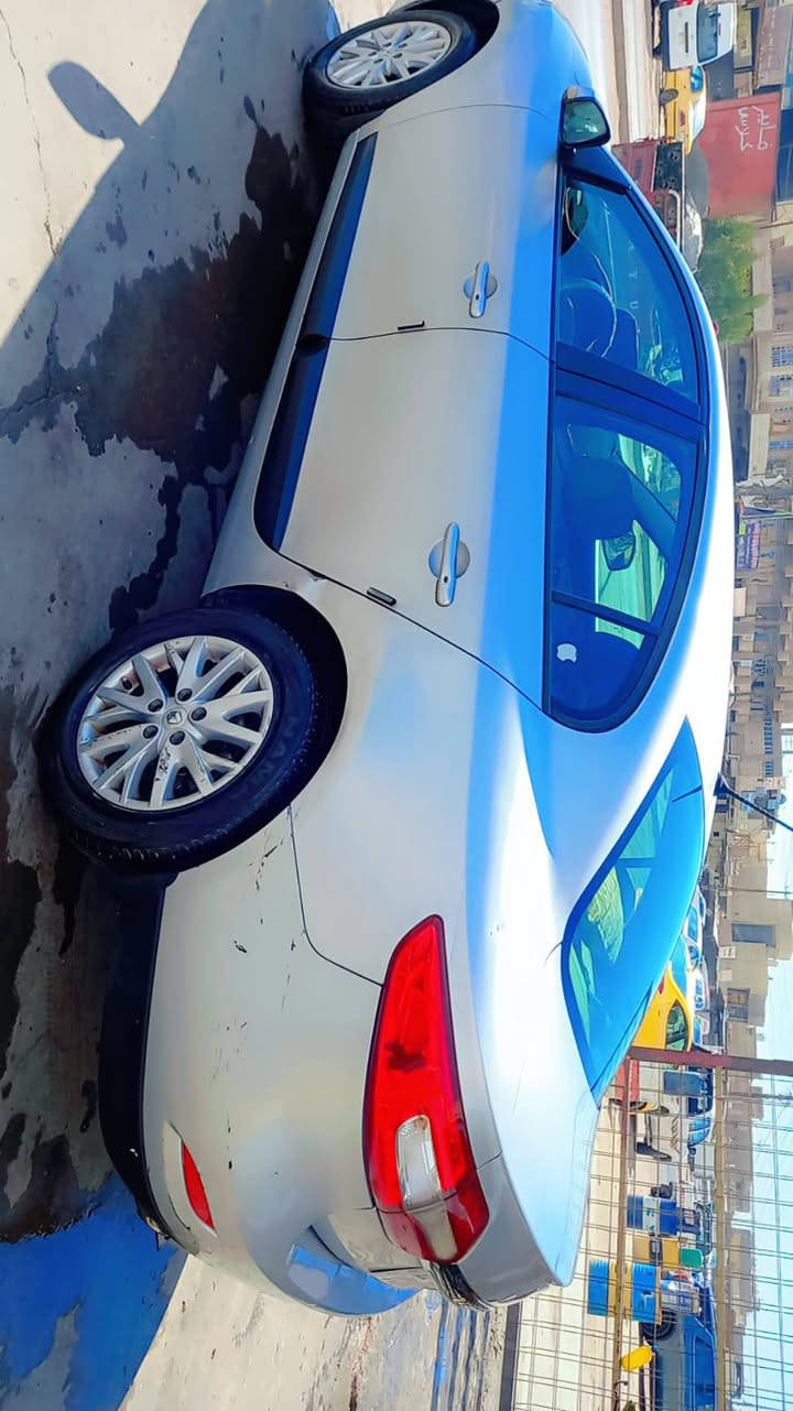 سلام عليكم للبيع رينو فلوانس بسمي
موديل 2016 كير مكينه كورله مكفول سياره بلاديه بيها طخطخات موضحه بلصور صدر مكفول مكان بغداد السعر ٦٩ وبيها مجال بصيط الرقم ***********
