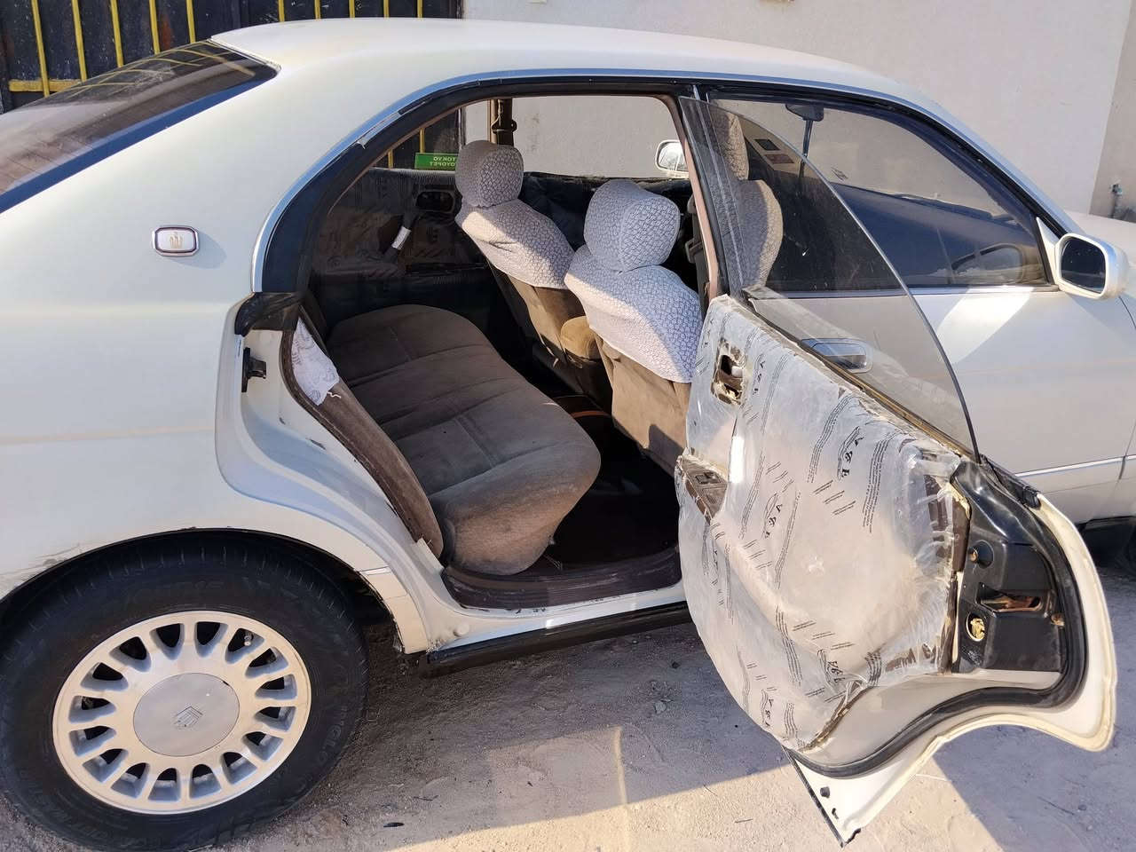 السلام عليكم بطه البيع مكفوله كص ونقل مكينه وكير 2500 تبريد عاطل بكان السياره الزبير حي الأندلس السياره توه محوله رقم نكلينزي الاستفسار *********** السعر 38 وبيه مجال بصيط

