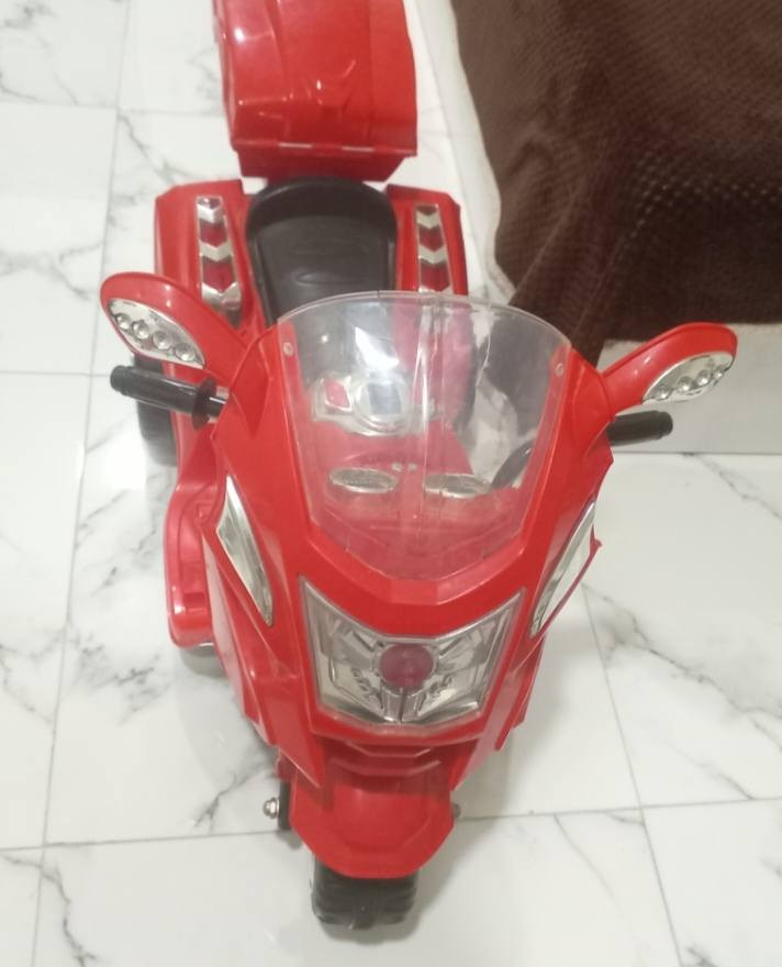 للبيع منو يريد يجي ع خاص اكول سعر عربانة جديد قليل مستعمل
ماطور بس بطارية يحتاج 
سنك اصلي مستعمل


**إذا كنت صاحب هذا الإعلان وتريد حذفه لأي سبب، رجاءا أرسل رسالة إلى الدعم الفني**