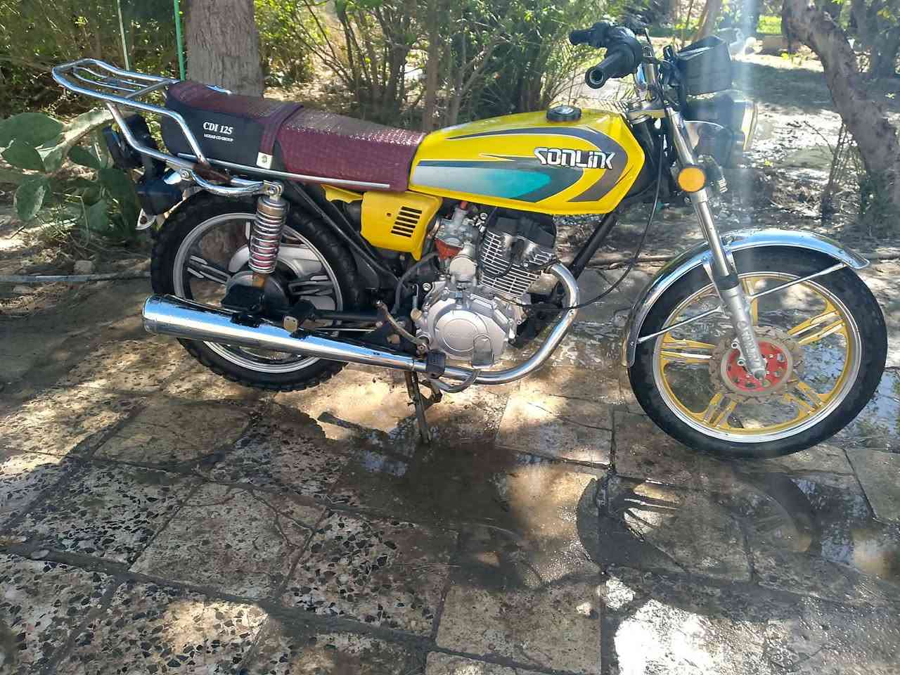 سلام عليكم دراجات العدد 3دايوان 19اوراق اصلي عايزه ترتيبات مكينه مامفتوحه سافان 24اوراق مامفتوحه بيه دخانه بدايه نامه 24اوراق مكاني سده الهنده شراي تصل وتدلل ***********
