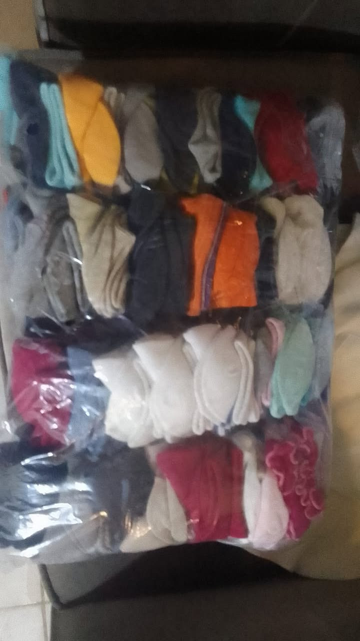 شروة جواريب #اوروبي خامة فول 
شبابي / بناتي

الكيلو تقريبا 4 درزن يجي
سعر الكيلو 14 الف 
اقل كمية نصف طن
متوفر 4 طن

اربيل / وتساب
***********
