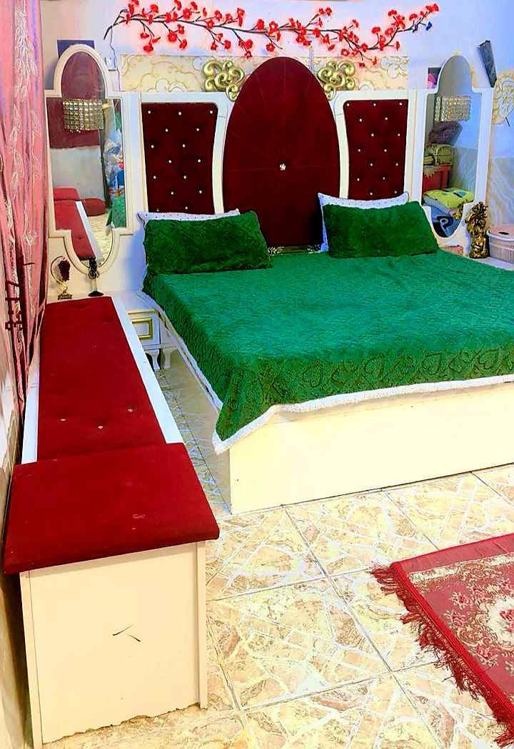 غرفةبيضة تركية ضخمة نضيفة 7قطع375االف الشعب ‎0771 799 6886بالشعب بغداد بغداد, العراق
