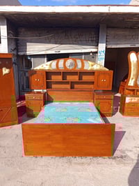 غرفة نوم • شغل ثقيل • رفاعي يم طرشي