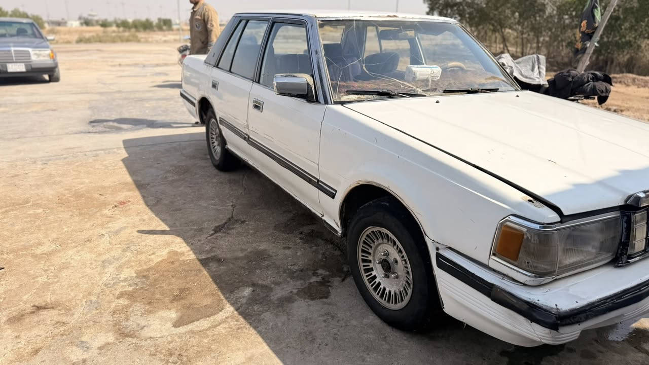 سلام عليكم للبيع سوبر  موديل ٨٧ رقم مثنى
تحويل ثاني يوم باسمي محتاجله شويه ترتيب بس 
تواصل خاص مكاني واسط ***********
