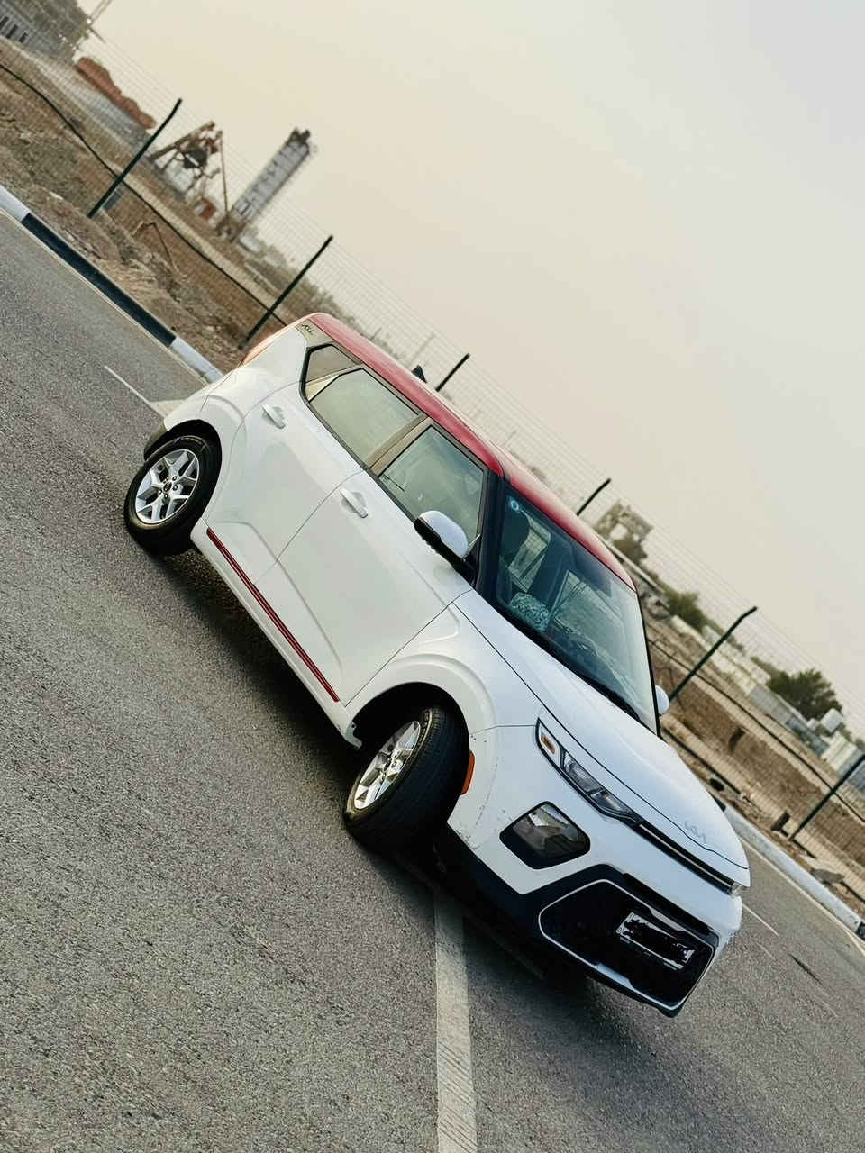 كيا صول موديل 2022 تو كلر وارد امريكي حادثها بابين جهة العبري وشويه من التكمه ماشيه 65 الف كيلو حداديه مكينه كير تبريد كفاله مكينه 2000 دوش سياره خير من الله ما ناقصه شي 
رقم بغداد أنكليزي بأسمي تحويل مباشر مكاني كربلاء المقدسة
السعر 120 وبيها مجال بسيط 

***********
