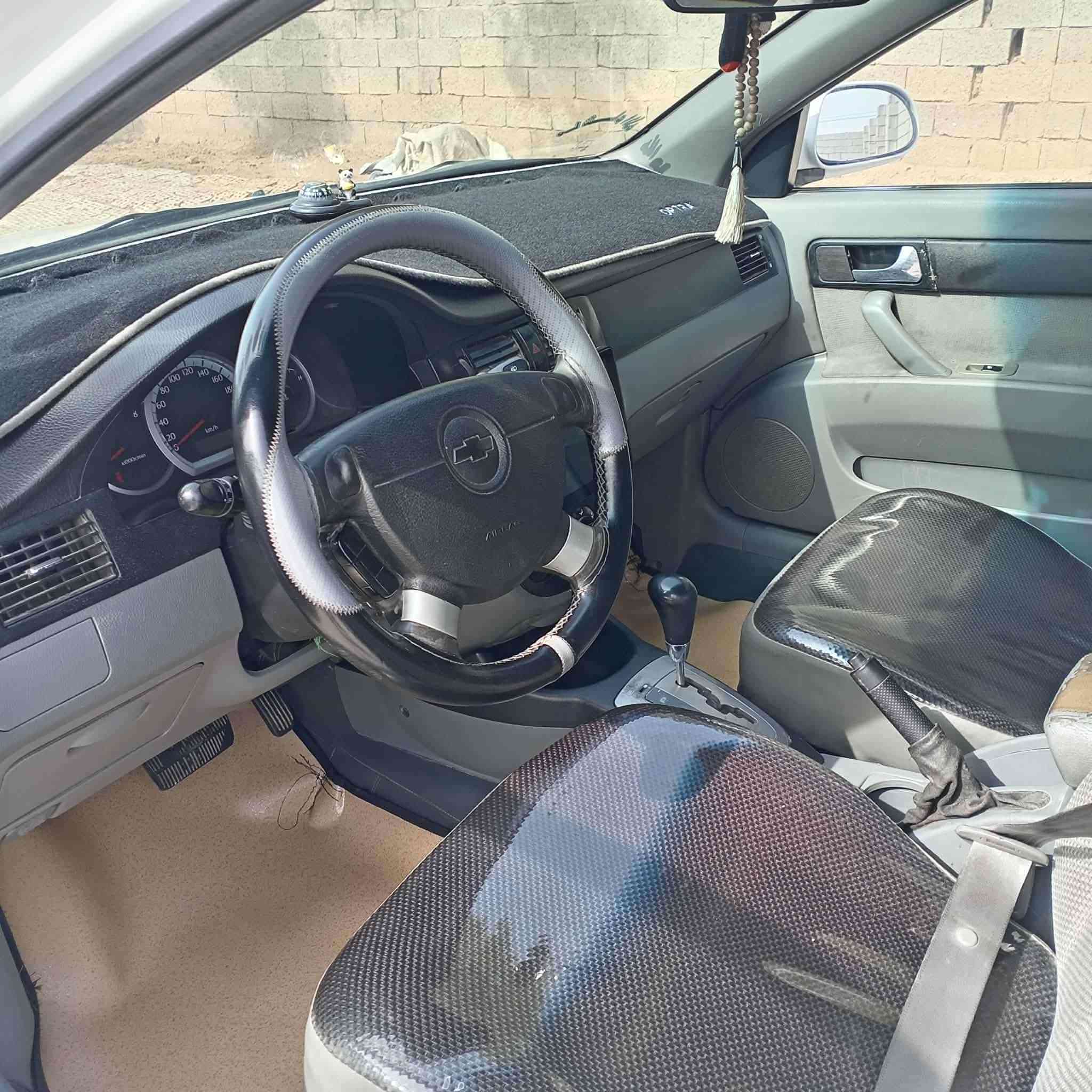 السلام عليكم اوبترا 2009 رقم شمالي سيارة نظيفة بدون حادث مال جناي محرك وكير مكفولات بية فقط رشات صبغ بلهلالت الامامية السعر 85 وبية مجال للشراي العنوان بغداد الاتصال ***********
