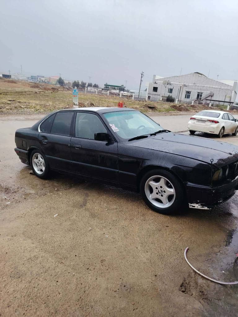 بەناوی خودا 
بیئێم مۆدل ١٩٩١ گێڕ عادی 
مەکینە فەل گێڕو مەکینەی بەشەرت ١٠٠ فیتەر ٤ تای لۆک سڵایت و دوجام کارەبا لایت زینۆن و ئەلقە پێش و دوای سپۆڕت 
سعری ١٧ گەڵاو مەجال برایانە 
ناونیشان سلێمانی 
جوابی کۆمێنت و نامە نادەمەوە 
ڕەقەم خاوەنی 
***********
واتسپ لەسەرە السليمانية, العراق
