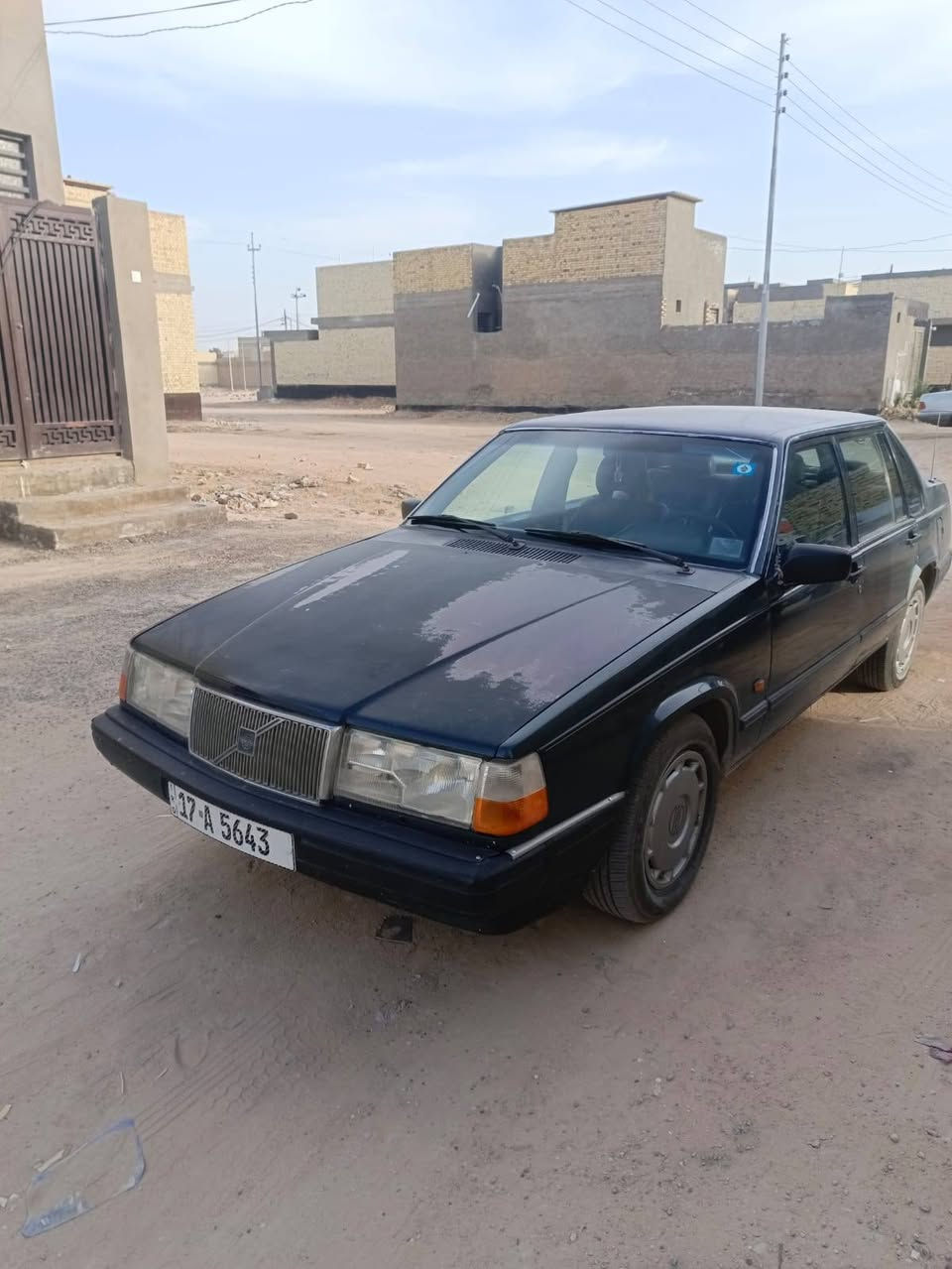 فالفو 940 موديل 92 مكينه عادي كير اوتوماتيك سنويه لل 27 رقم انكليزي بسمي ***********
