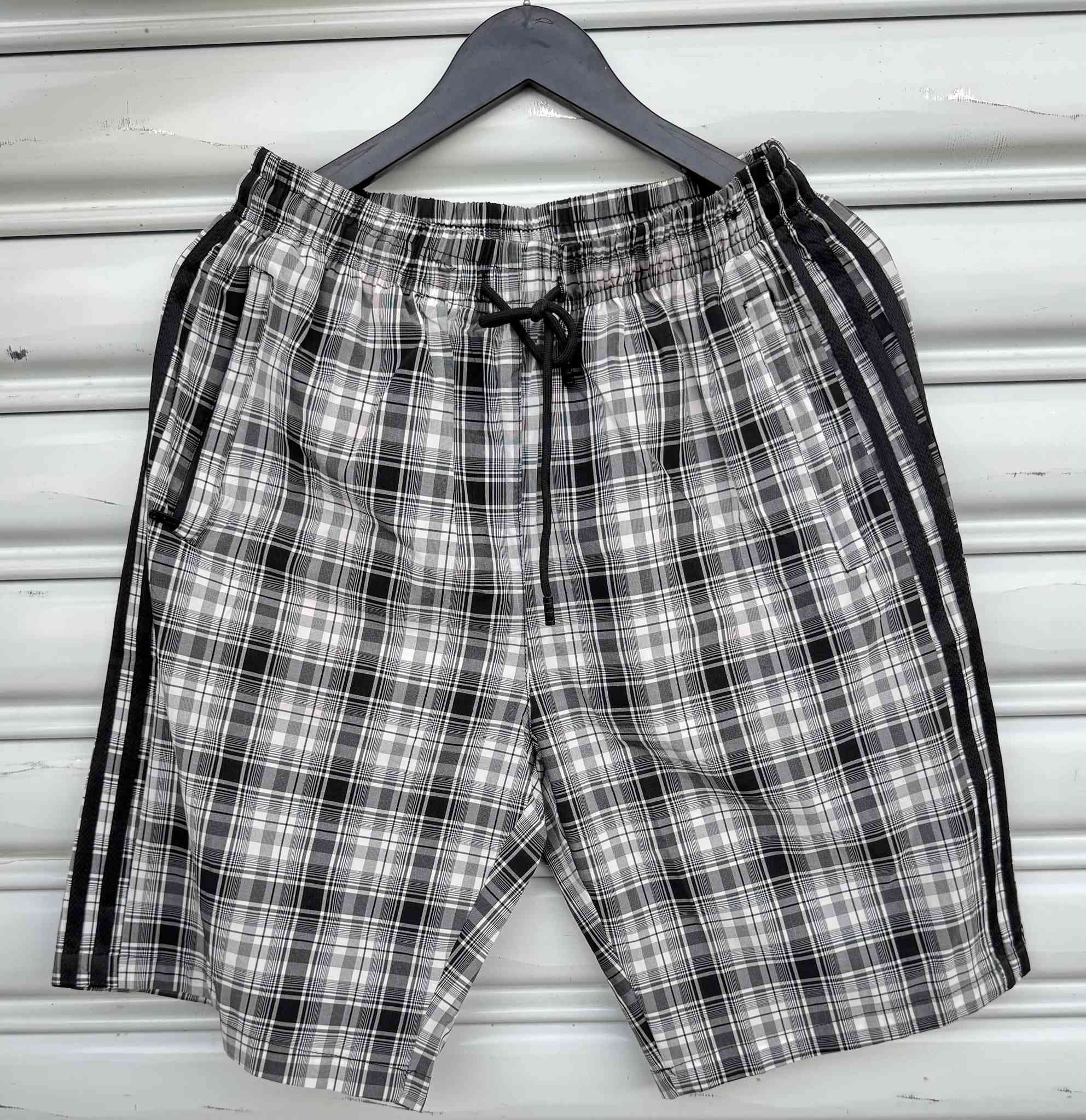 برمودة صيني قماش ممتاز

قياس M الى 4XL صيني

الدرزن 35 الف 12 قطعة

خصم لاصحاب الكميات


**إذا كنت صاحب هذا الإعلان وتريد حذفه لأي سبب، رجاءا أرسل رسالة إلى الدعم الفني**