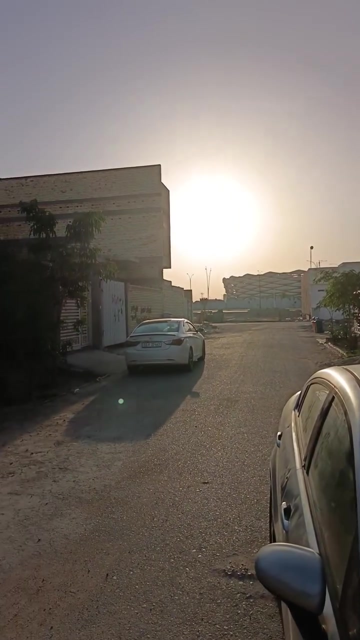 قطعة 200م بحي الياسمين 
خلف المدينة الرياضية
بالياسمين (هيكل غير مسقف)
رقم القطعة 15983
منطقة جديدة , اعلى ارض مدفونة ومحدولة ، 
كهرباء تأسيس ، شارعها بي كابينات كهرباء ، تأسيس ماء ، تبليط جديد
شارع 10 ،
موقع القطعة قريبة على شارع المدينة الرياضية بالبداية 
سعر 205 مليون
وبيه مجال للشراي 
القطعة باسمي 
***********

