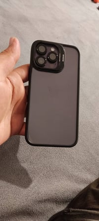 ايفون 14 برو ماكس وتر بروف   جهاز بلادي نضافه 90%  بطاريه 82   شرق اوس...