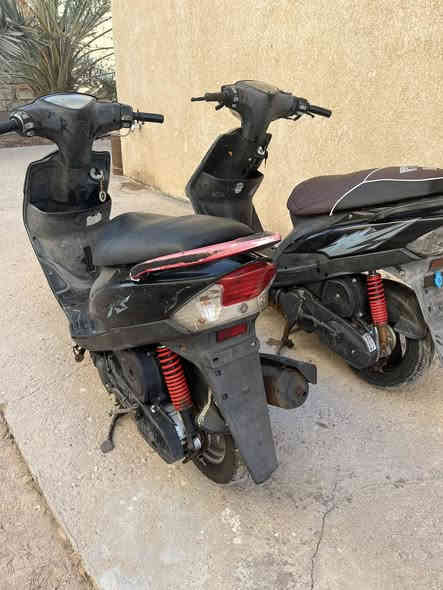 سلام عليكم ماكسات عدله للبيع كفاله عامه ثنيهن كهربائيات كلهن شغلات من الطول لطول كلمن وسعره رقم الهاتف للستفسار ***********
