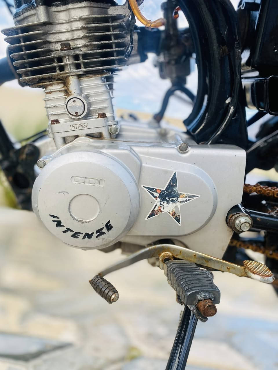 سلام عليكم دراجه لبيع جاهزه ومرتبه محرك المرغوب السعر ٤٠٠ الاتصال رقم الهاتف ***********
