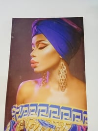 لوحات عدد ثلاثه اثنين كبار ووحده وسط السعر 35 مكان بغداد رقم تليفون 07...