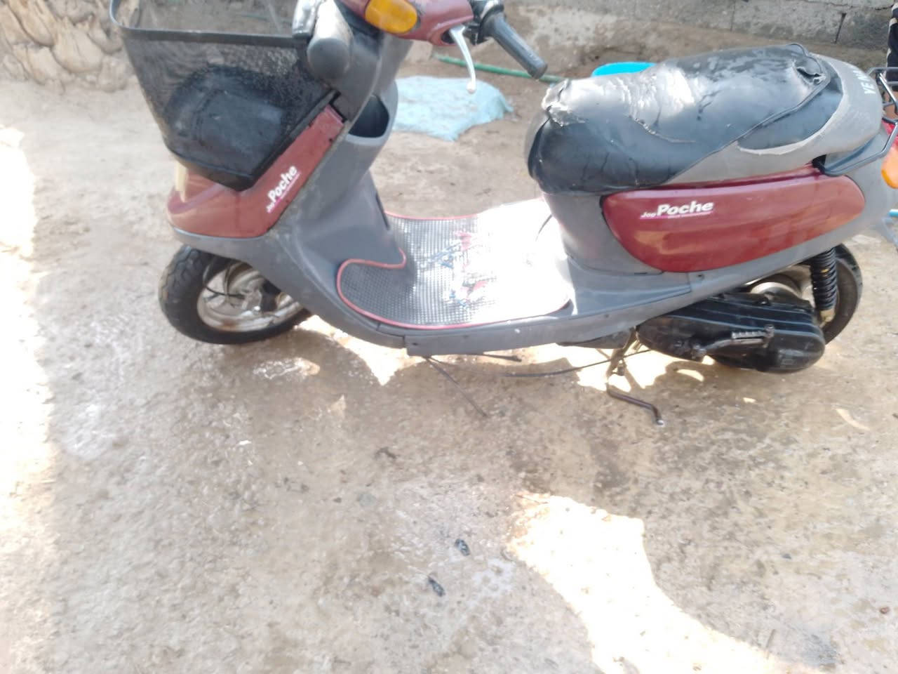 السلام عليكم دراجه للبيع ناقصهه بس تجفيت السعر 200وبيهه مجال ‏‪***********‬‏
