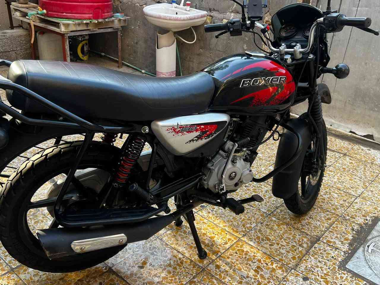 بوكسر موديل 23 رقم وسنويه رايدهه ب مليونين ونص 2500 مراسله ***********
