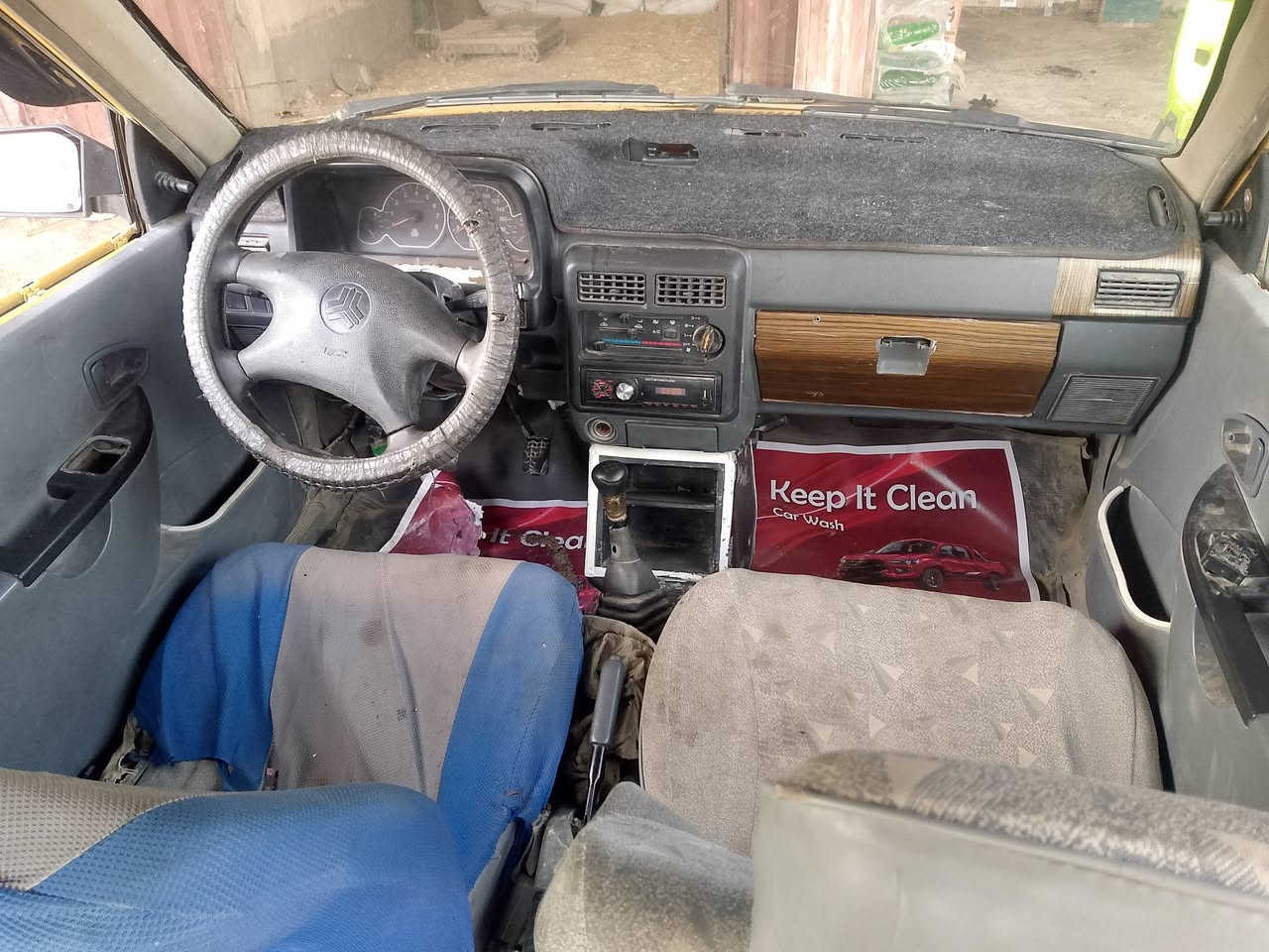 السلام عليكم سايبه موديل 2011 رقم كربلاء تحويل مباشر مصفره وجاهزه  محرك  وكير  نظيفات حداديه جديده تخم تاير جديد  السعر 18العنوان  كربلاء  طوريج رقمم
***********
