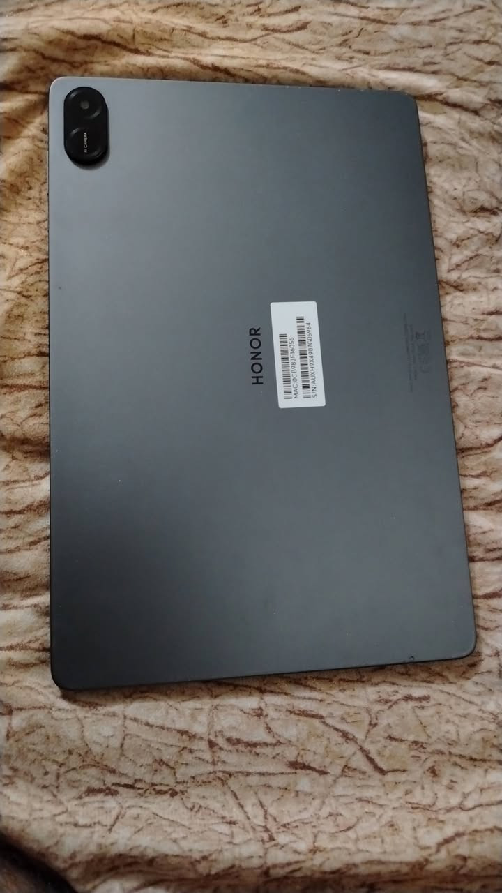 ايباد هونر باد X8A
الذاكرة : 128GB
الرام : 4GB
المعالج : سناب دراكون 680
بطاريته: 8000

كارتونه + حافضة دفتريه 

السعر : 170 الف بي مجال بسيط
 ***********
مكاني بغداد الشعله
