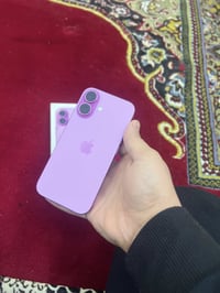 ايفون 16 العادي ذاكرة:128 بطارية:93 دبل سيم وياه كارتون جديد طك وبعده ...