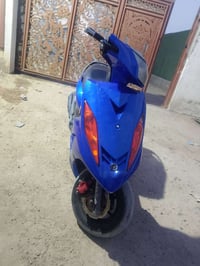 شباب دراجه جيتي ار البيع كفاله عامه + بس الكفر تجاري السعر650 وبيها مج...