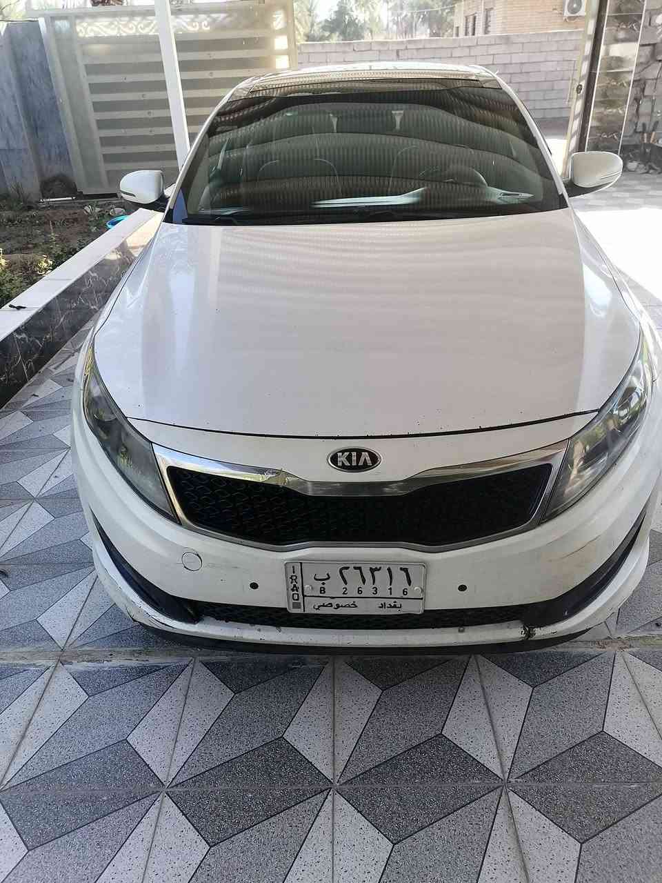 اوبتما موديل ١١ خليجي رقم بغداد محرك ٢٠٠٠ فول مواصفات مكفوله من الصبغ والضربه بيها بارد قليل والسونار موجود ويه المنشور السعر ١١٨ المكان فلوجه الاتصال ***********
