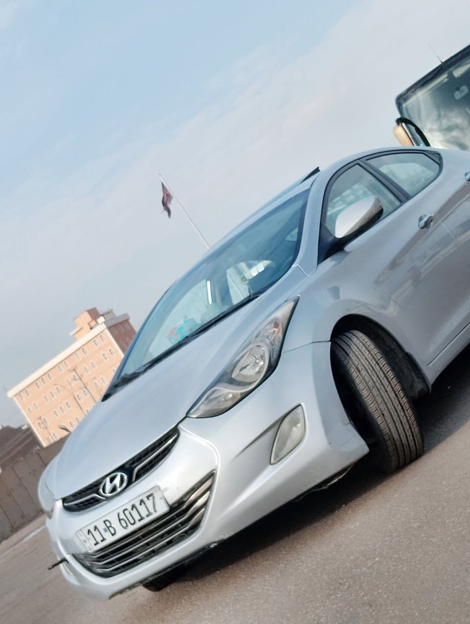 (ألسلام عليكم) 👋🏻
ألنترا هونداي خليجي🫴🏻
موديل 2012👀
محرك 1600💪🏻
السيارة فول مواصفات 🤠
(بصمة بيبان)+ بصمة تشغيل 🤧
+ بنرومة 🙂‍↔️
+تحكمات ستيرن 🤓
+كشن السايق كهرباء 🥸
+حساسات خلفية 🫨
السيارة كلش حلوة 👻
بيهة بارد بل جاملغ الخلفي 🤘🏻
وشبر صبغ بل جاملغ الامامي جهى السايق 🤏🏻
تواصل هنا *********** مامتواجد ماسنجر 🤐
مكانه كربلاء 🫶🏻
